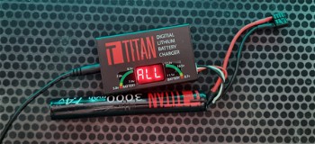 Afbeelding 2 van Titan digital lithium battery charger | Titan Power