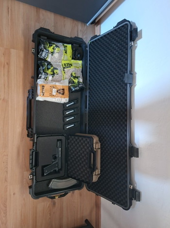 Image 2 pour Alles was im Hardcase Koffer drinnen ist