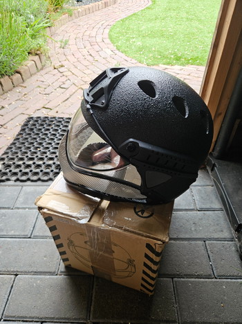Bild 2 für WarQ Full Face First ASG helm - Black Raptor