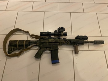 Image 3 pour Tippmann M4 comando + scope + Tracer Unit+10 Magazins