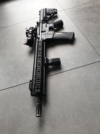 Afbeelding 3 van VFC avalon VR16 M4 met red dot