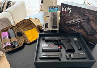 Bild für Tokyo Marui HK45T Black + Extra Accesoires