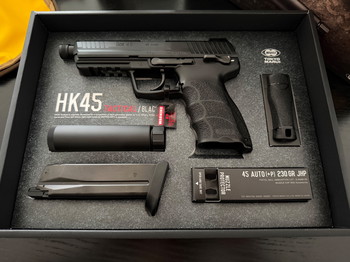 Imagen 4 de Tokyo Marui HK45T Black + Extra Accesoires