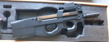 Image 4 for FN P90