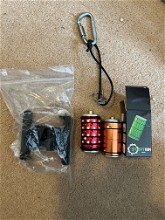 Afbeelding van Strataim airsoft granaten Epsilon en Nova met 3d  geprinte houders