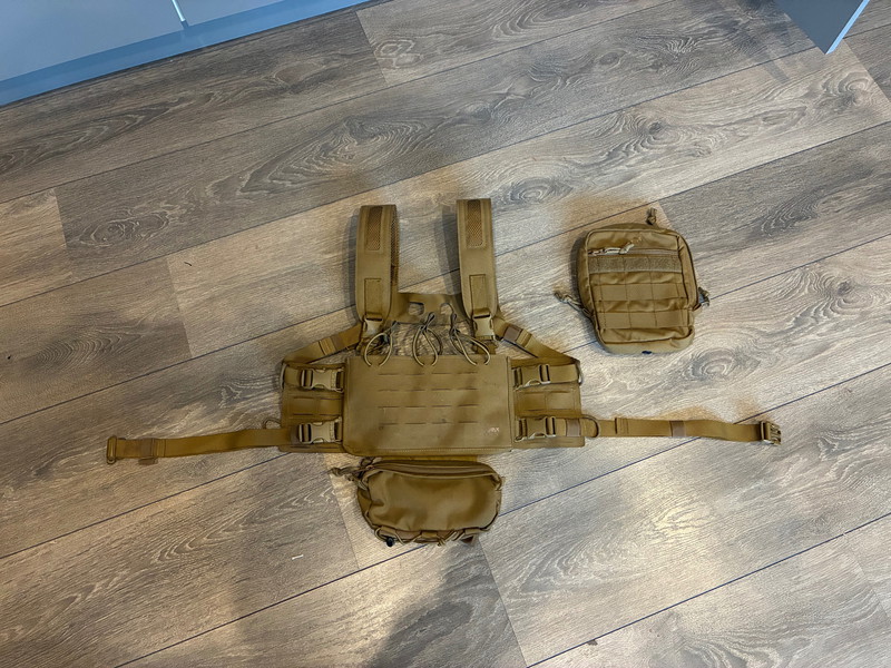 Image 1 for Tasmanian tiger TT micro chest rig