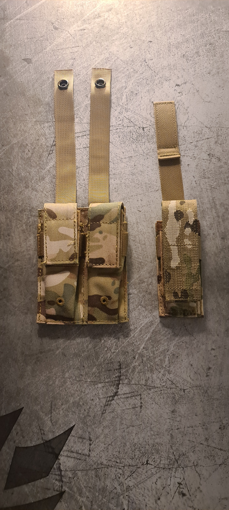 Imagen 1 de MULTICAM POUCHES