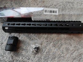 Image for Octaarms 12 inch keymod rail black