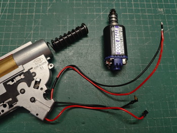Imagen 3 de Tokyo Marui M4 NGRS gearbox + parts