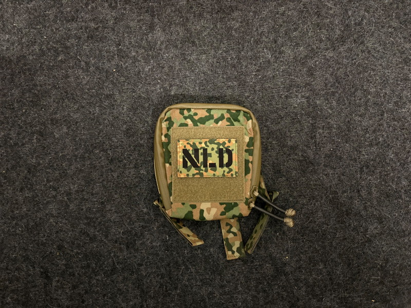 Afbeelding 1 van NFP multitone opbouwtas VOSS met NFP multitone NLD velcro patch.