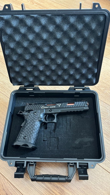 Bild 4 für TTI Combat Master John Wick 3 + 2 GBB mags