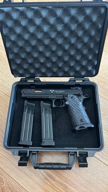 Bild 5 für TTI Combat Master John Wick 3 + 2 GBB mags