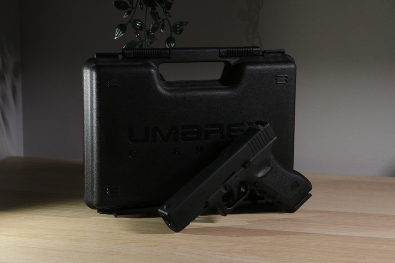 Afbeelding 1 van Glock G17 Airsoft Umarex CO₂ Blowback