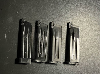 Imagen 3 de Staccato P 2011