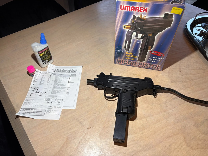 Image 1 pour Umarex Micro Uzi - Spring Powered - Old Model - With Box and Manual
