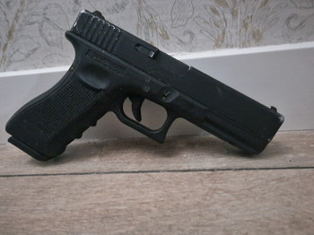 Image 2 for UMAREX Glock 17 gen 4 F-mark