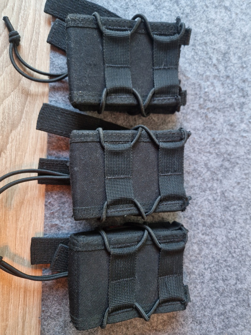 Image 1 for Nuprol M4 Mag Pouches Zwart 3 stuks Airsoft Molle Magazijnhouders