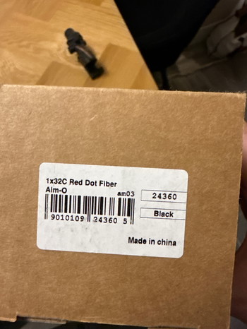 Imagen 2 de Aim-O acog red dot scope.