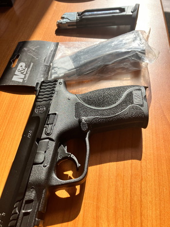 Image 10 for Umarex Smith&Wesson M&P9 m2.0 CO2 met 2 magazijnen