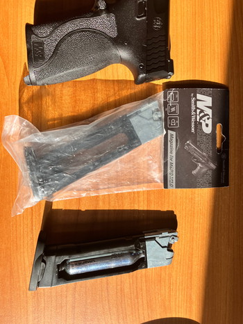 Image 8 for Umarex Smith&Wesson M&P9 m2.0 CO2 met 2 magazijnen,TK of te ruil tegen HPA setje