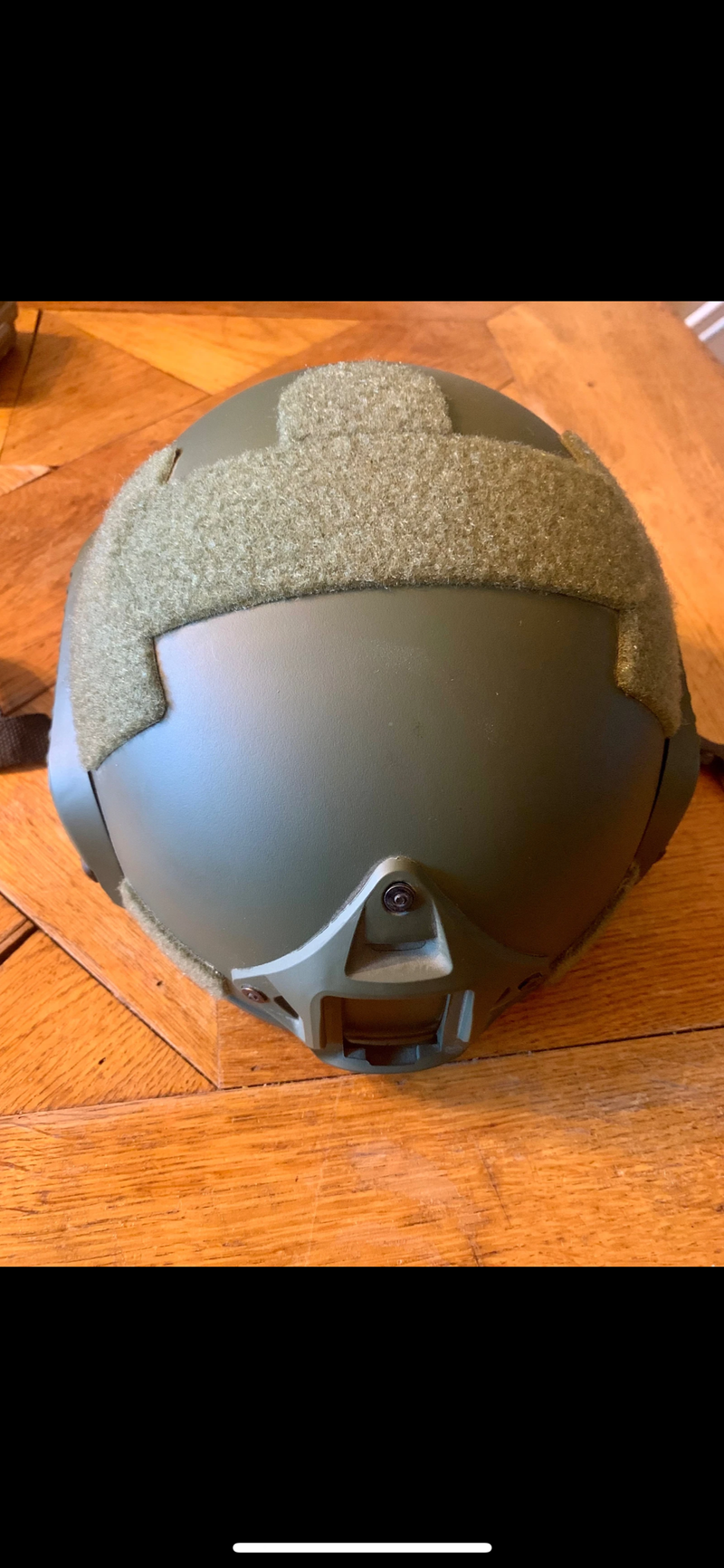 Imagen 1 de Olijfgroene helm FMA