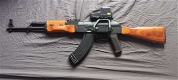 Image 3 pour Full metal & real wood AKM + rail adapter + holosight
