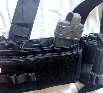 Afbeelding 2 van Emerson MK3 chestrig + kydex haley strategic m4 fast pluches.