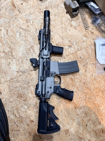 Afbeelding 2 van DDM4 PDW silver new