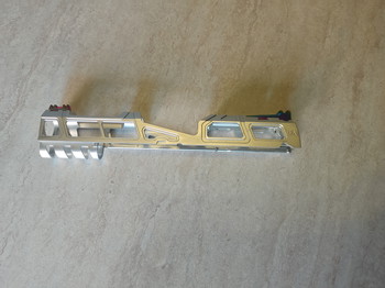 Image 2 pour La capa Hyper slide 5.1 + rainbow front & rear sight
