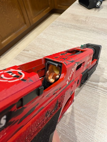 Image 3 pour Glock 17 deadpool versie