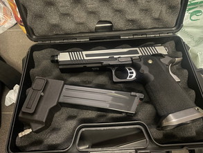 Afbeelding van AW Custom Hicapa Splitslide HX1001 + Creeper Concepts M4 HPA Adapter - F Marked