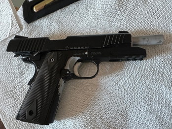 Image 2 for RWA Nighthawk Custom 1911 CO2 broken
