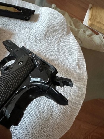 Image 3 for RWA Nighthawk Custom 1911 CO2 broken