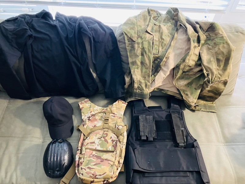 Imagen 1 de Rugzak trui jas pet plate gloves