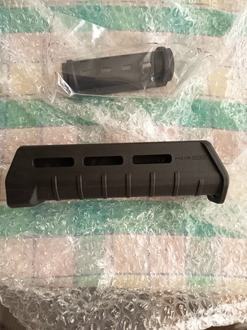 Afbeelding 4 van Magpul Handschutz für AK models