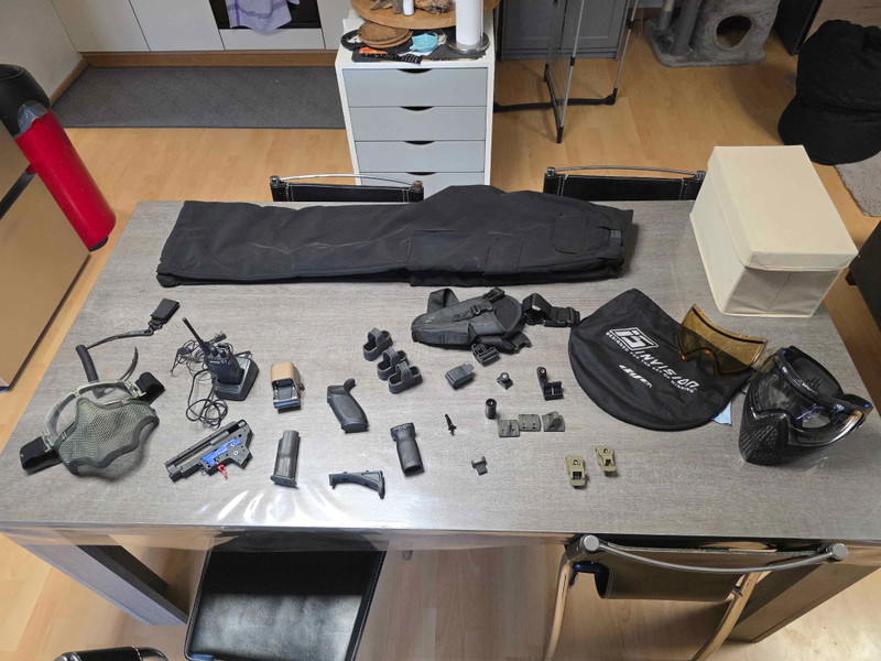 Image 1 pour Gros lot accesoires, gear, ...