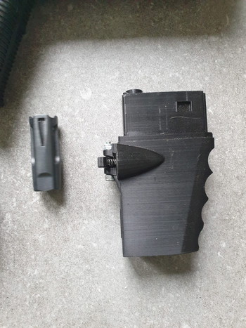 Imagen 5 de KRYTAC vandaag 2 mei  55O voor alles  550 voor alles afhaalprijs KRISS VECTOR