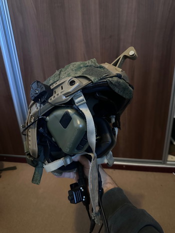 Image 4 for Plate carrier DCS + tactical helm met coms!