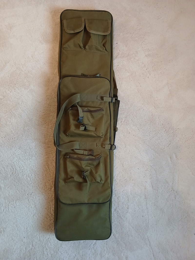 Image 1 for Replica tas met harde inhoud