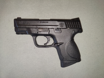 Imagen 2 de SMITH & WESSON M&P9C GBB Semi / full Auto Pistool VFC / CYBERGUN