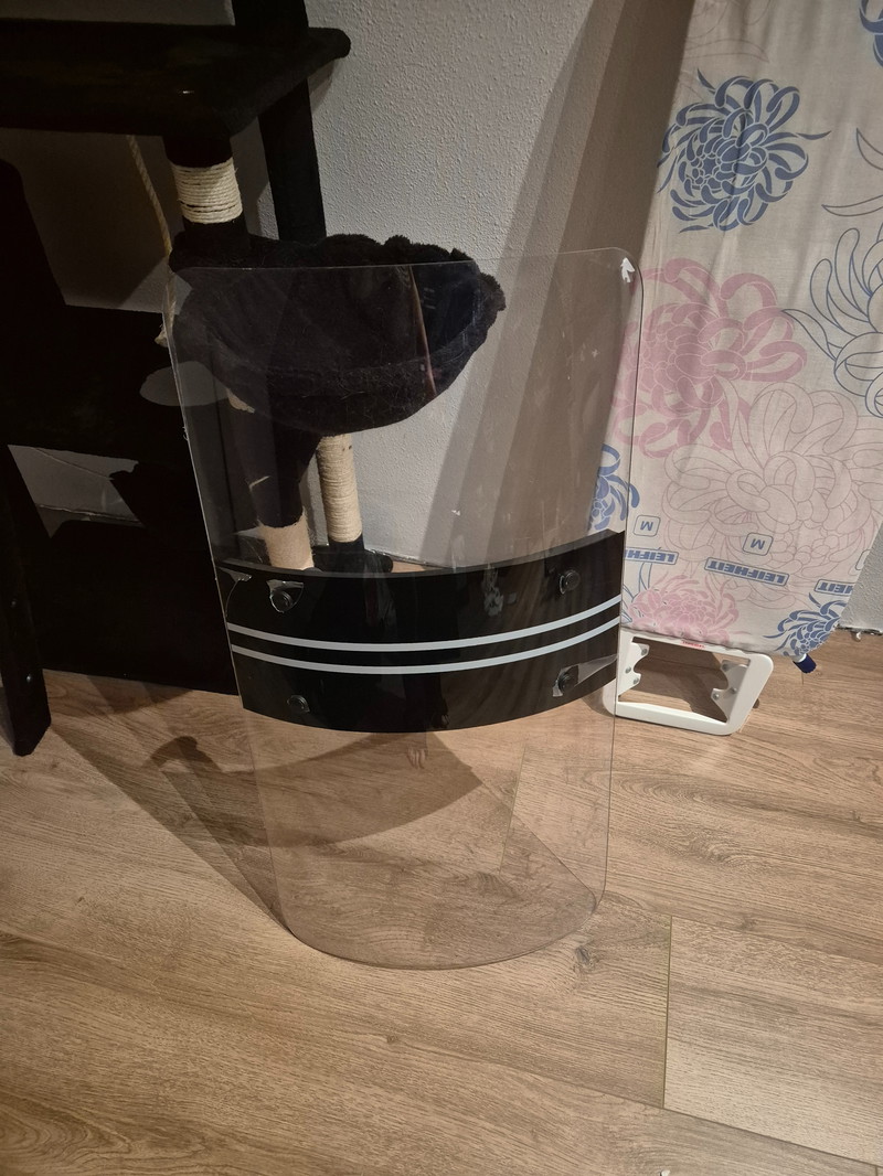 Image 1 for Riot shield te koop/ruil