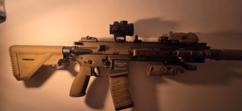 Afbeelding 2 van Specna Arms H-Series M4 + Gate Titan V2 | Upgraded | 1.08J