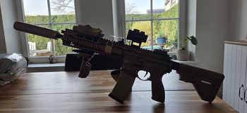 Afbeelding 2 van Specna Arms H-Series M4 + Gate Titan V2 | Upgraded | 1.08J