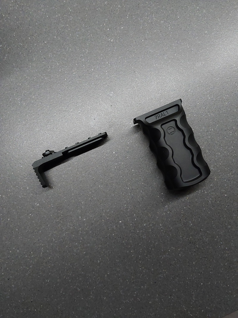 Imagen 1 de Railscales RSB-M Grip/ Handstop