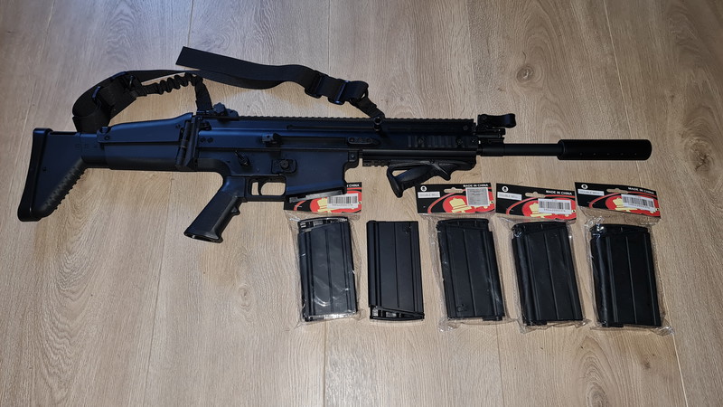 Image 1 pour Dboys SCAR-H nog nooit gebruikt