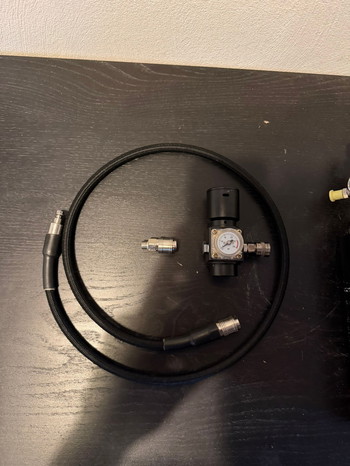 Afbeelding 2 van HPA fles + regulator + slang