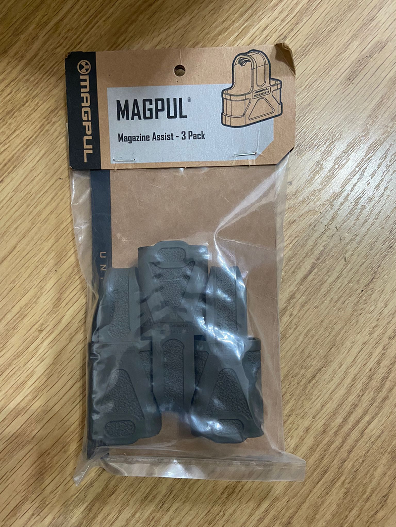 Afbeelding 1 van Magpul mag assist 9mm subgun 3x pack mag003 olive drab