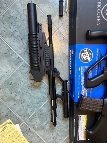 Image 4 for Tokyo marui aug met gate titan en grenade launcher