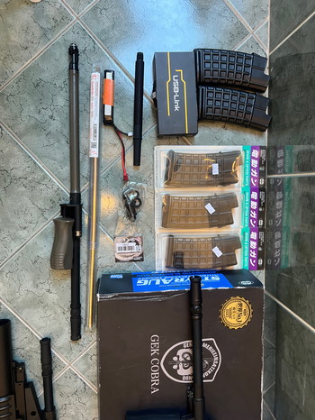 Image 5 for Tokyo marui aug met gate titan en grenade launcher