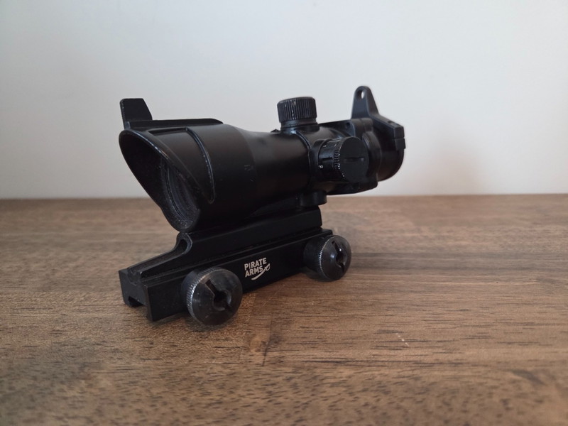 Bild 1 für Airsoft Pirate Arms PX1 red dot sight.